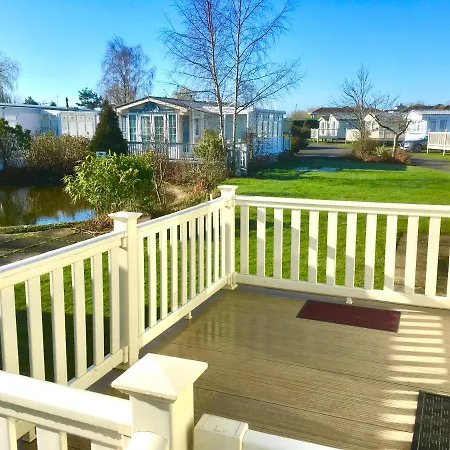 Beautiful 3 Bed Caravan Southviewpark Skegness Exterior photo